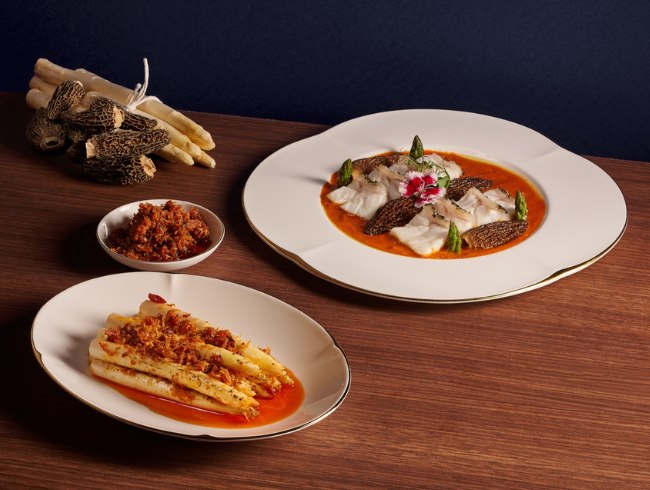 Delicacies of The Season: Morels & White Asparagus